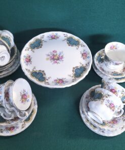 Berkeley Part Tea Set