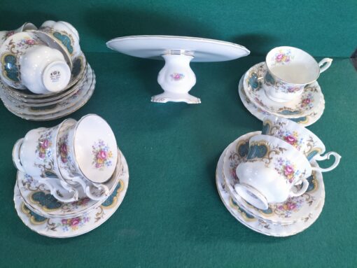 Berkeley Part Tea Set - Image 3