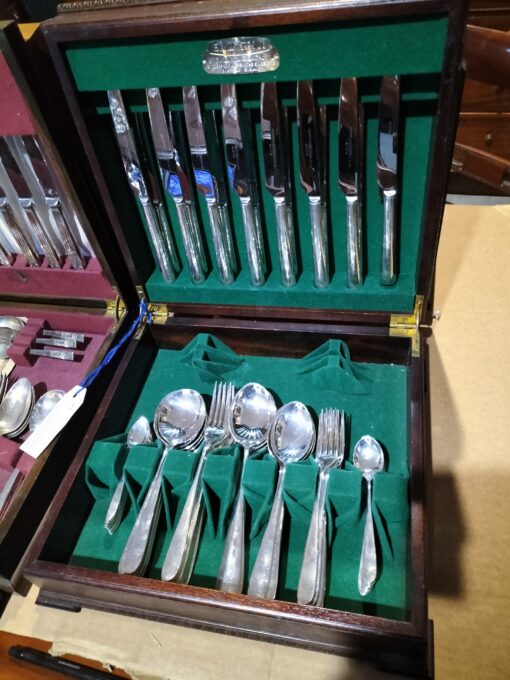 Elkington Cutlery Set
