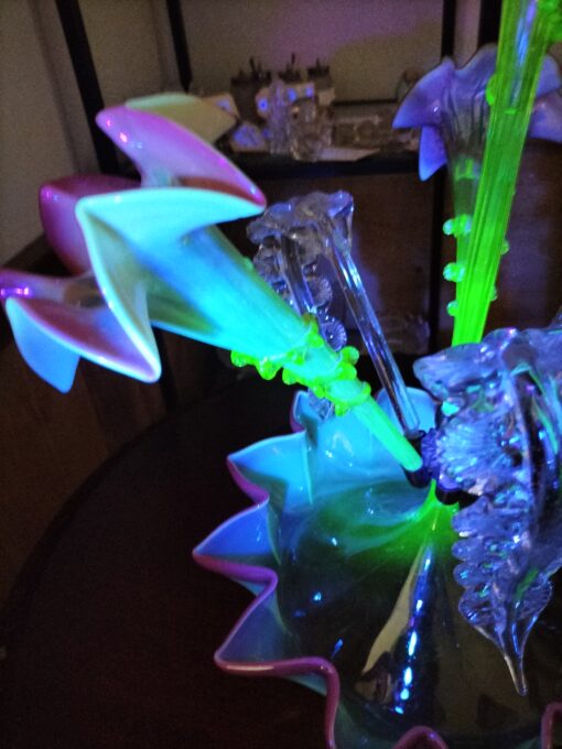 Uranium Glass Epergne - Image 8