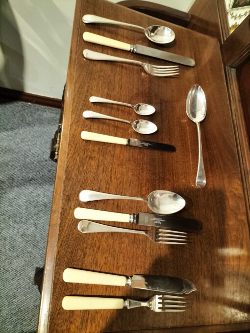 Freestanding Cutlery Set - Image 3