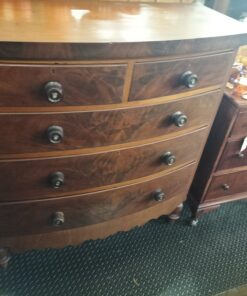 Bow Front Chest of Draws