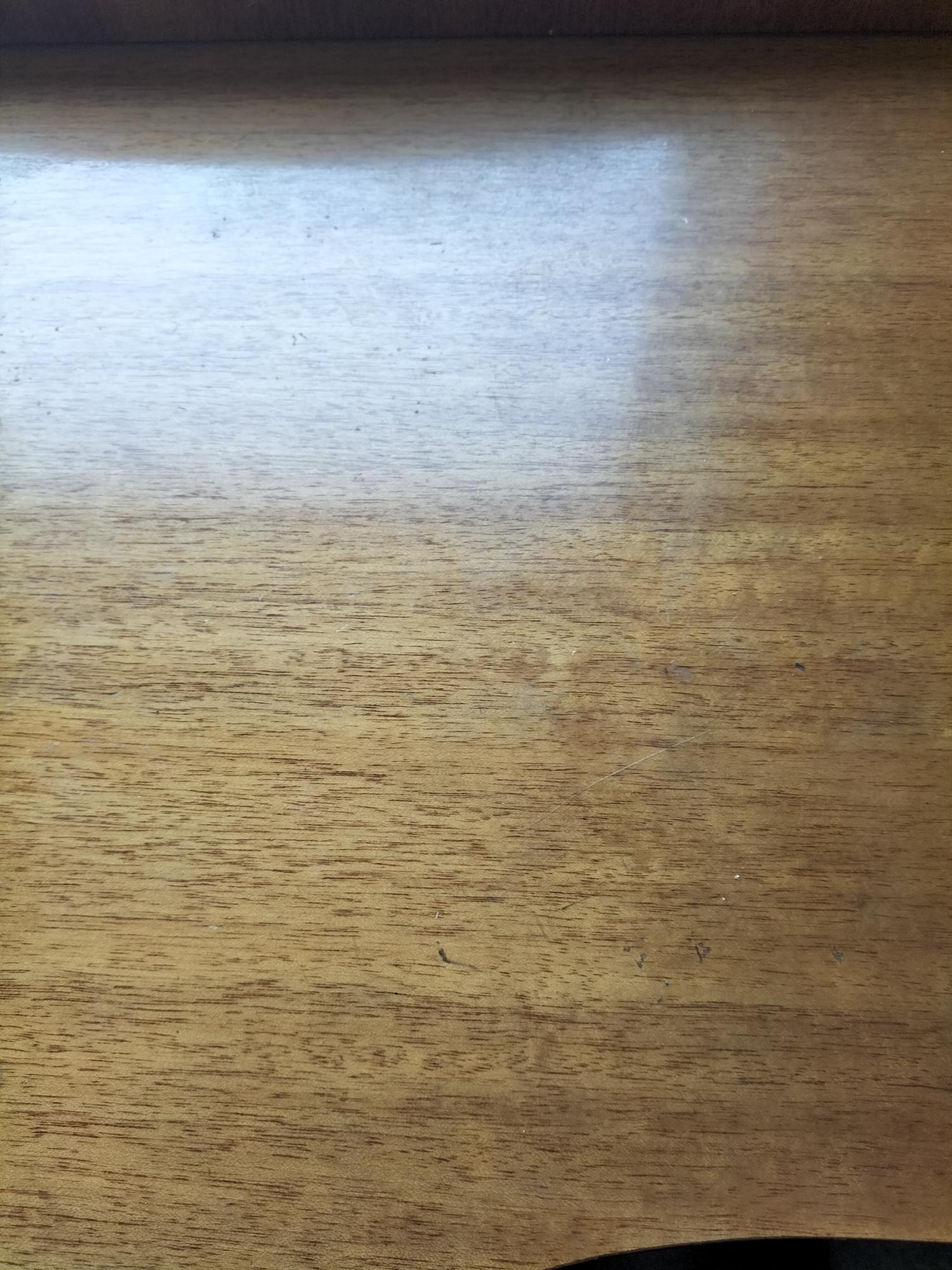 Curved Display Cabinet - Image 3