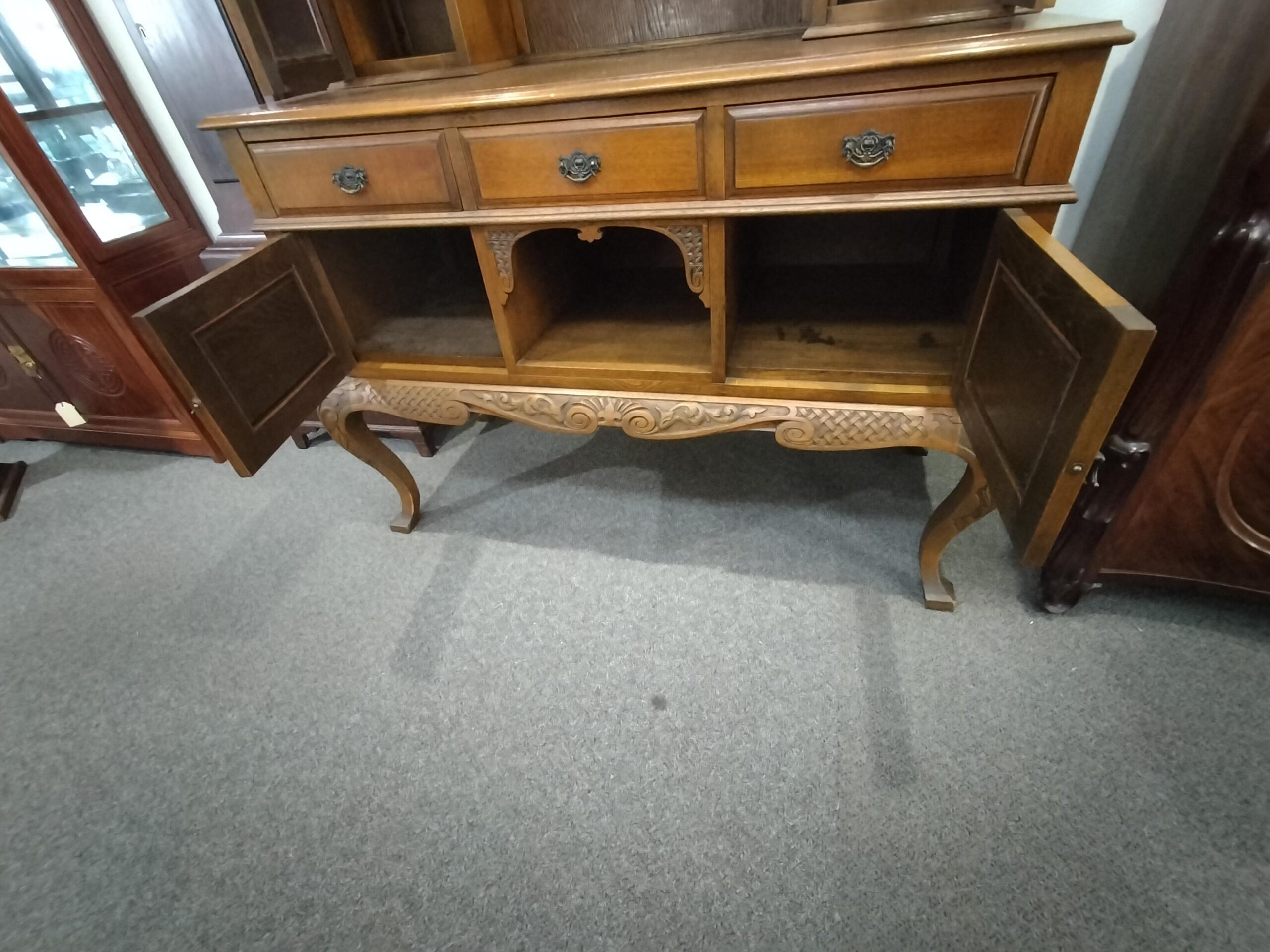 Oak Kitchen Dresser - Image 2