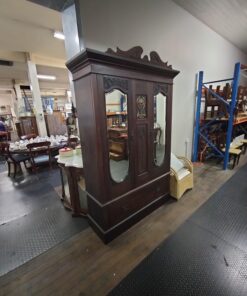 Alternative view of Art Nouveau Wardrobe