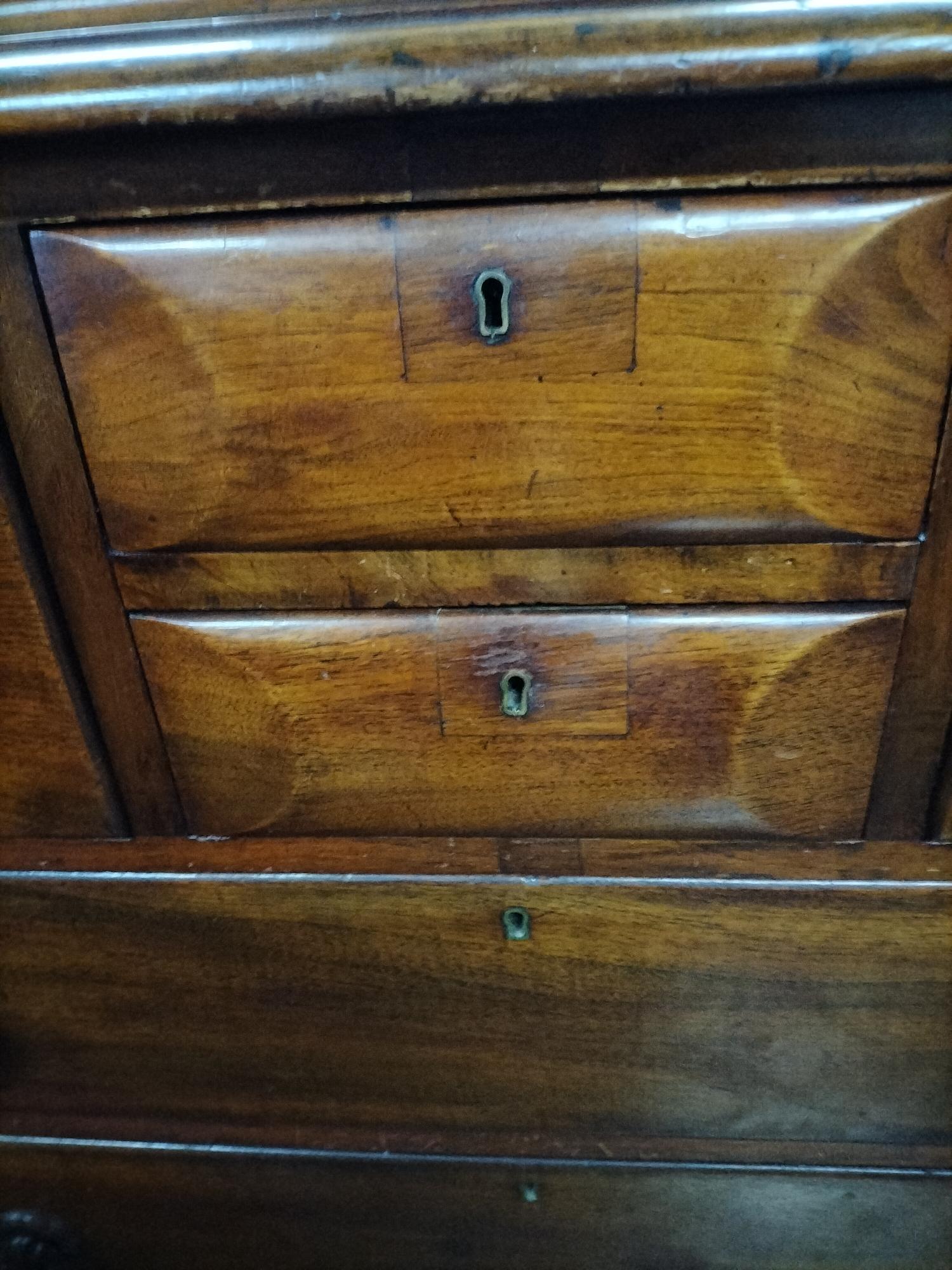 Cedar Chest Of Seven Draws - Image 4